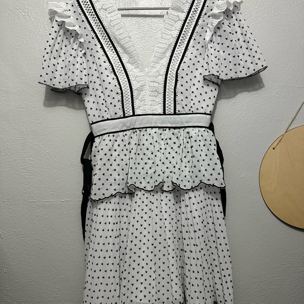 Elegant White and Black Heart-Shaped Polka Dot Dress